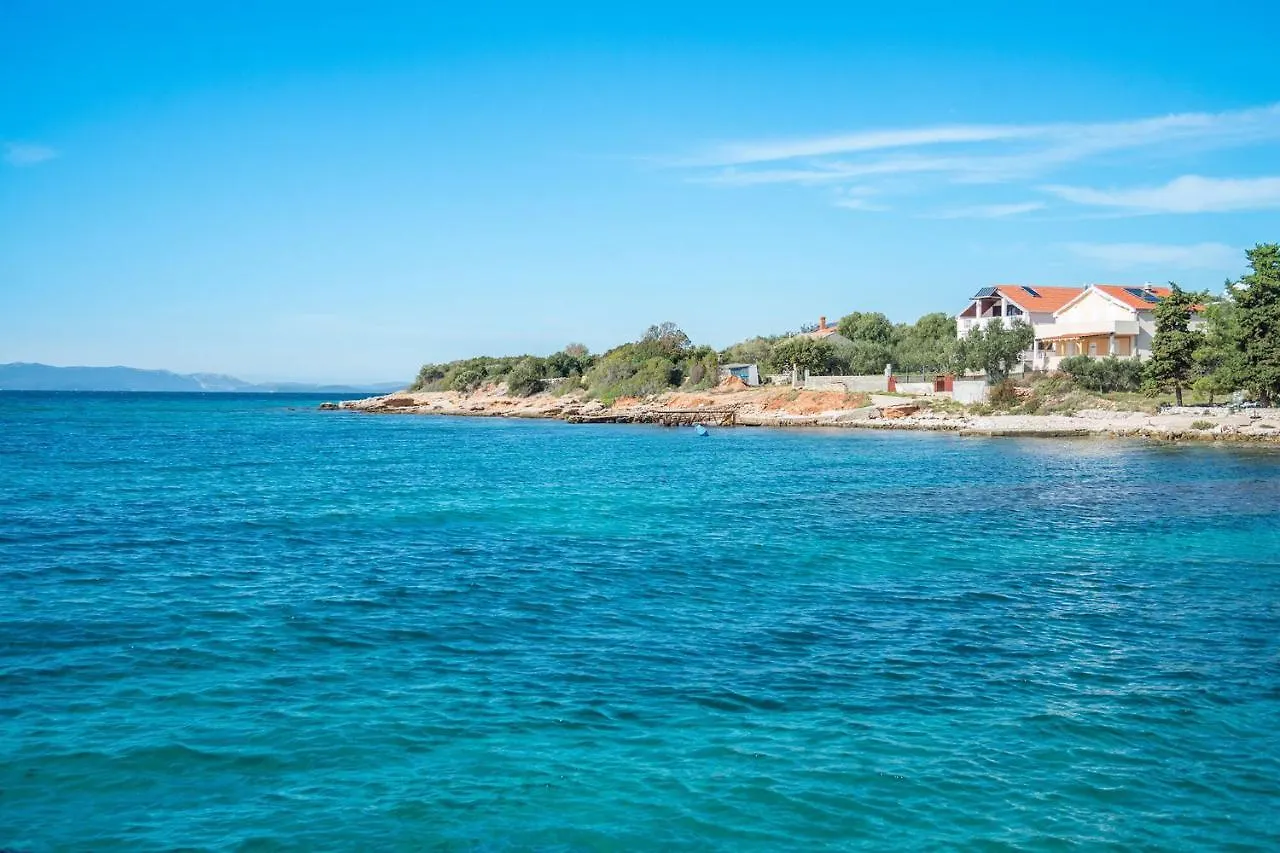 House Quercus Villa Dobropoljana 0*,  Croatia