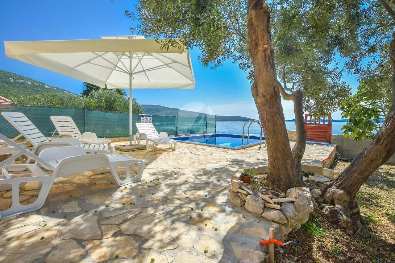 Holiday home House Quercus Villa Dobropoljana