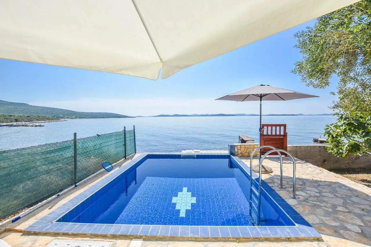Holiday home House Quercus Villa Dobropoljana
