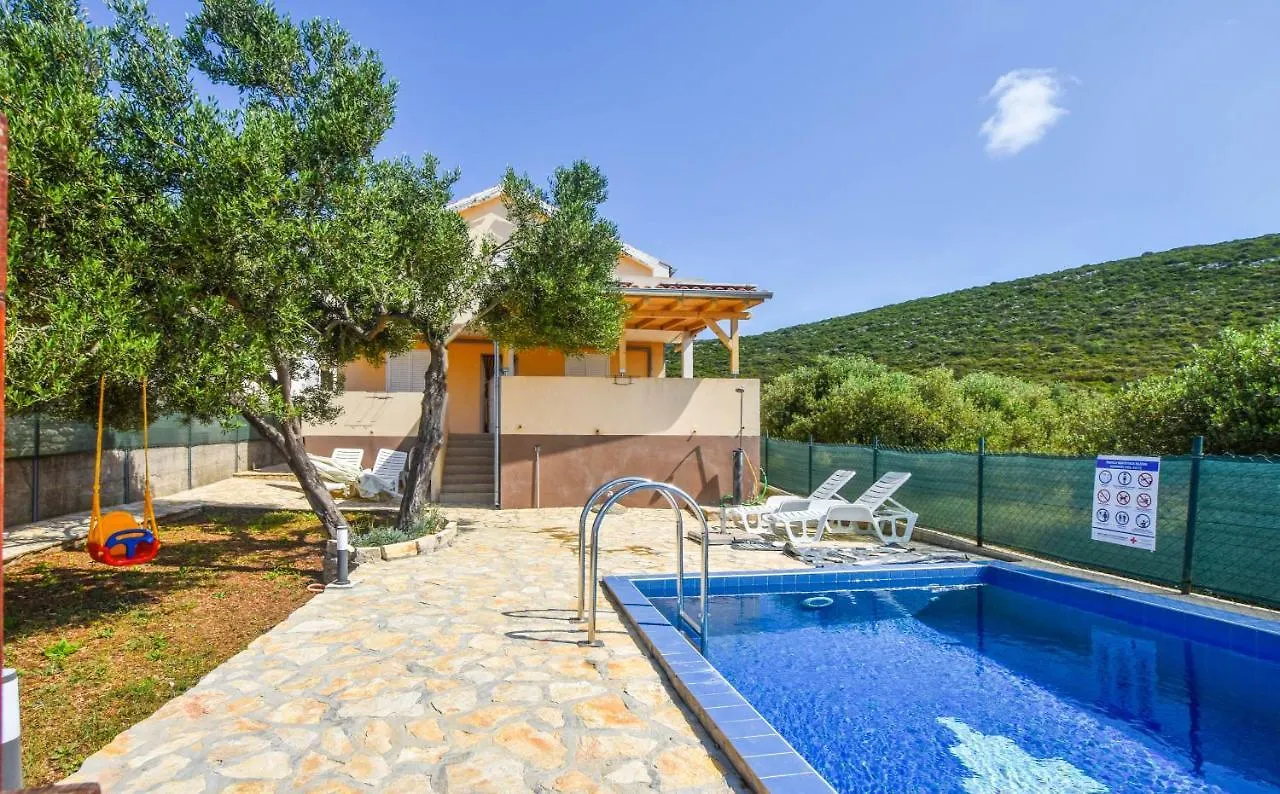 House Quercus Villa Dobropoljana